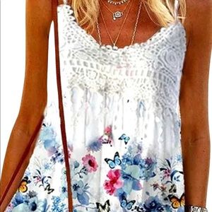 🦋🌺Last One!🌺🦋 Gorgeous White Lace Tank Blouse